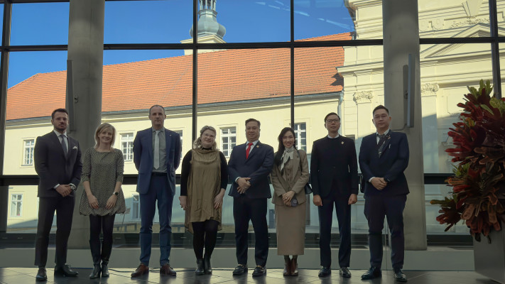 Delegace z Ho Chi Minh University of Banking na Škoda Auto Vysoké Škole